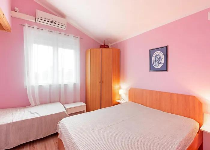 Near Stunning Beaches Casa vacanze