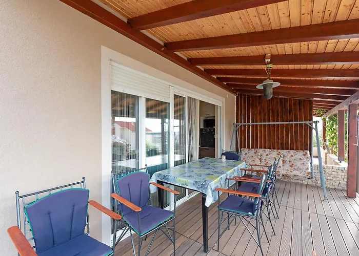 Casa vacanze Near Stunning Beaches *